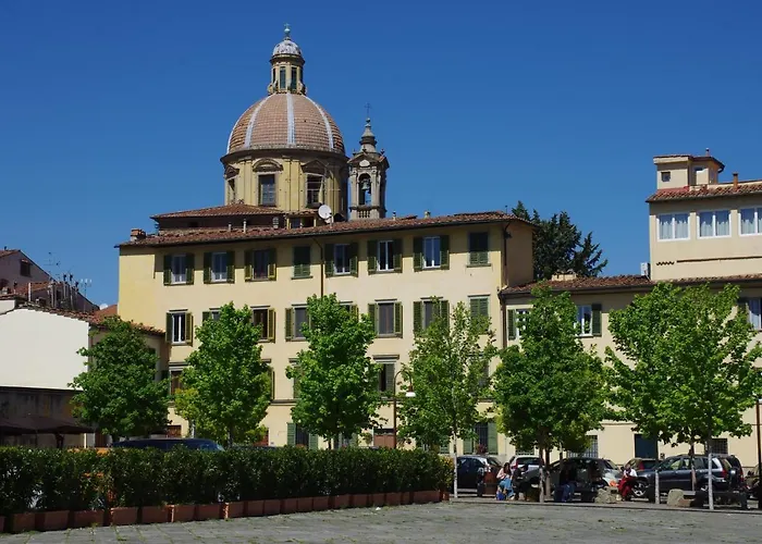 Centro Citta Quartiere Oltrarno Con Una Camera Da Letto Apartament